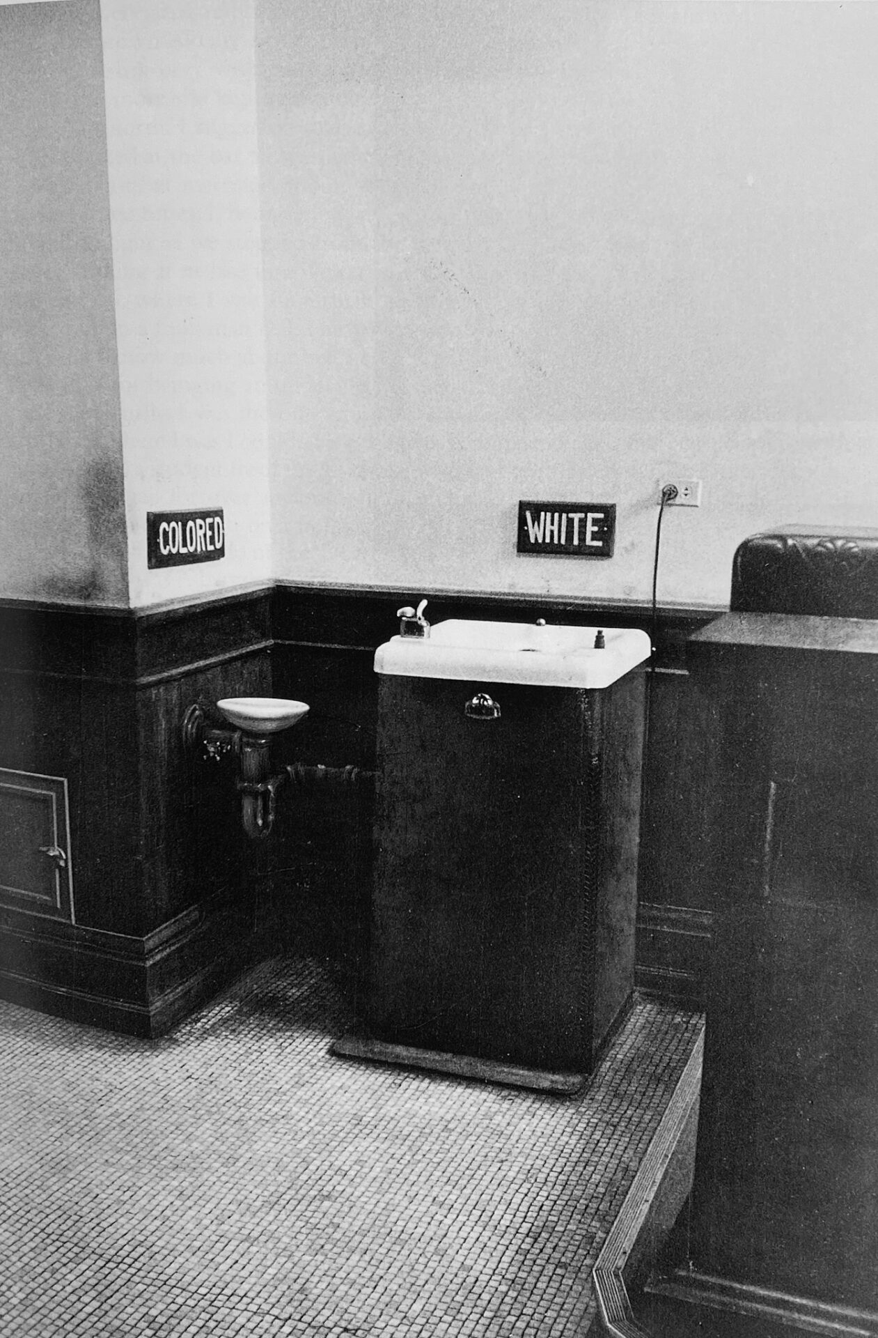 Danny Lyon - Memories of the Southern Civil Rights Movement (1992) - Image 12